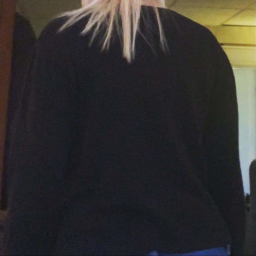 Sweater - Picture 2 of 4